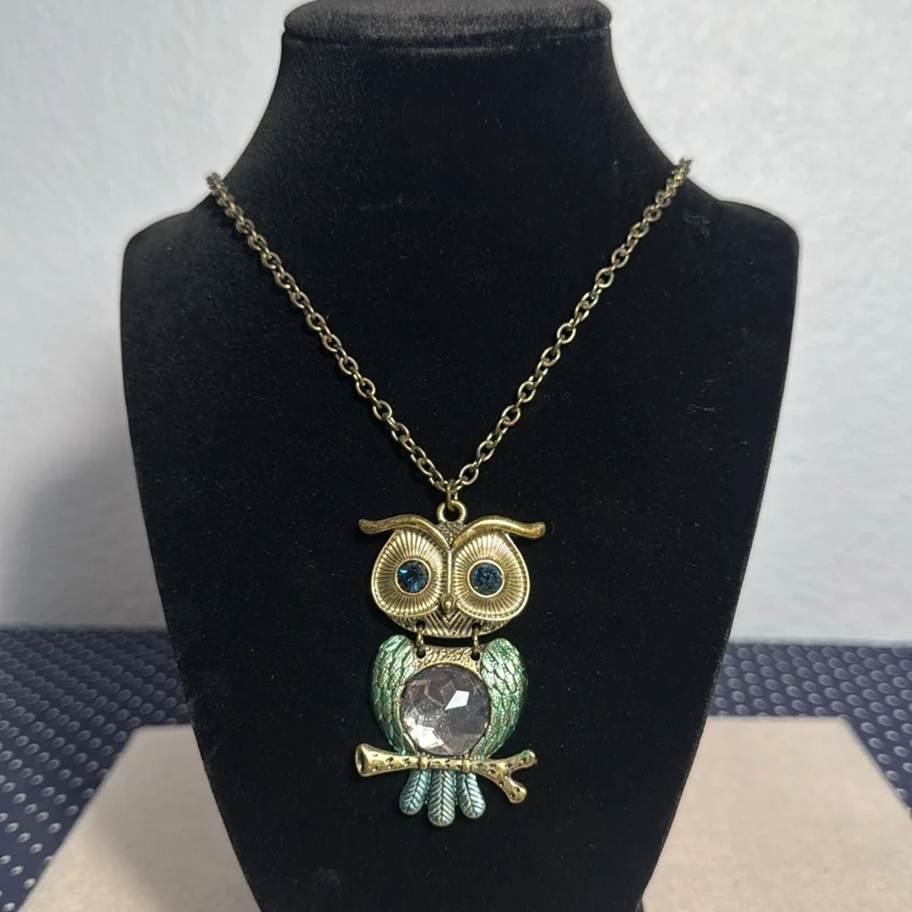 Vintage Y2K Charming Charlie Long Owl Pendant Necklace